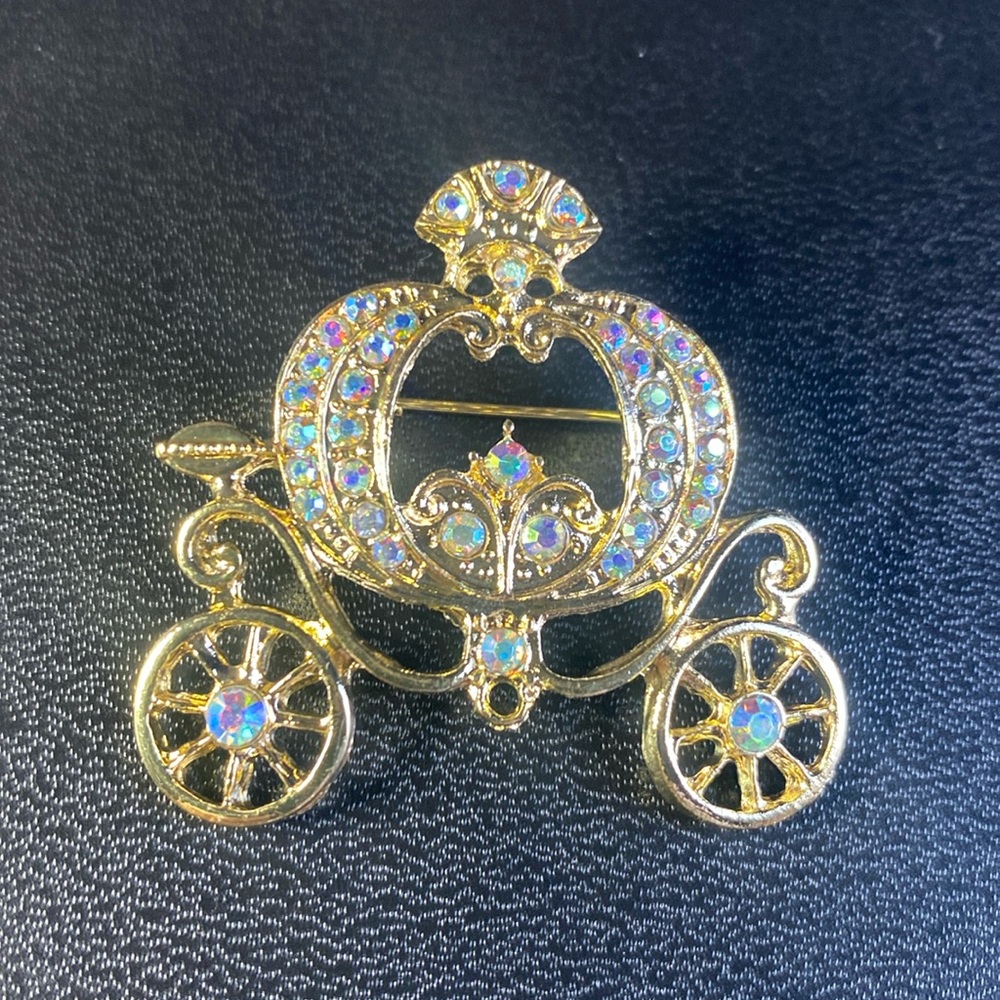 Princess Coach Brooch AB Aurora Borealis coach carriage cinderella fairytale